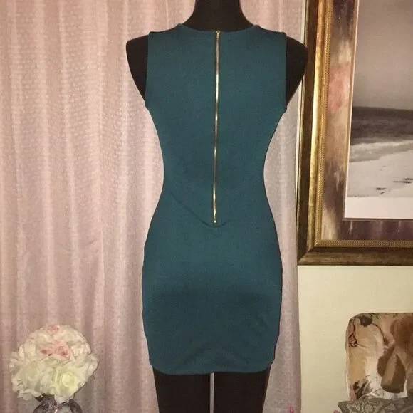 🌸FINAL PRICE🌸G by Guess Green Dress - Picture 5 of 11